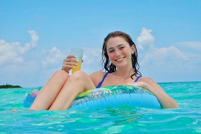 Catamaran Excursion + Open bar + Snorkeling at El Cielo - Relaxing, Fun, and Slightly Chaotic: Our Take on the Cozumel Catamaran Tour