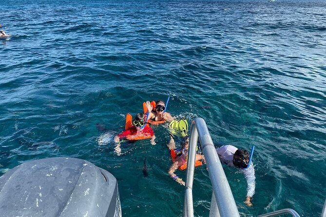 Catamaran for couples an open bar to Isla Mujeres From Cancun - Frequently Asked Questions