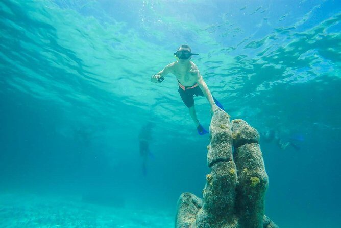 Catamaran Group Sightseeing, Snorkeling Tour Isla Mujeres - An Honest Look at the Experience