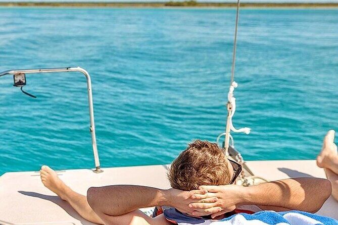 Catamaran Isla Mujeres Drinks and Lunch Party - What to Expect from the Tour