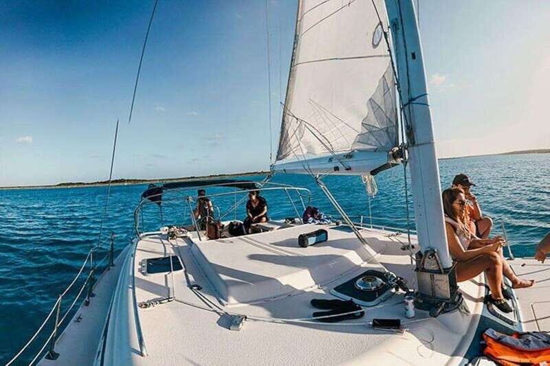 Catamaran party Isla Mujeres with drinks & lunch - FAQ