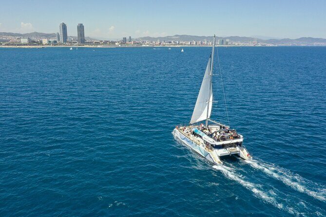 Catamaran Sailing Cruise in Barcelona - Key Points