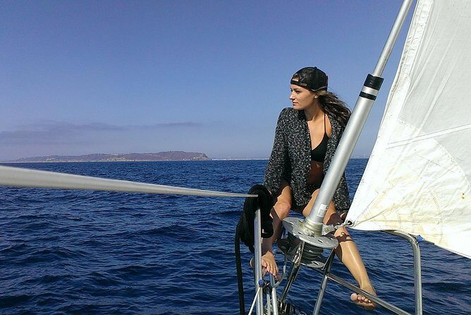 Catamaran Sailing Cruise on San Diego Bay for up to 6 Guests - Who is This Tour Best Suited For?