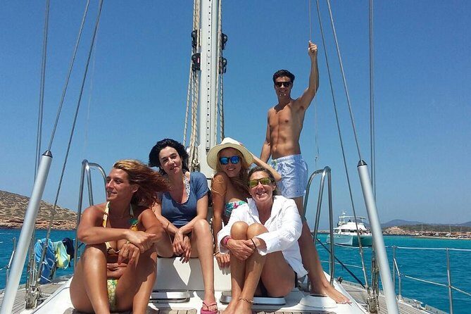 Catamaran Sailing & Snorkeling Experience Isla Mujeres from Playa Del Carmen - Is This Tour Worth It?