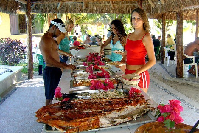 Catamaran Tour from Cancun to Isla Mujeres - Who Should Consider This Tour?