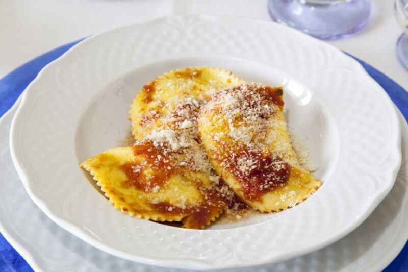 Catania: Dining Experience at a Local's Home - Key Points