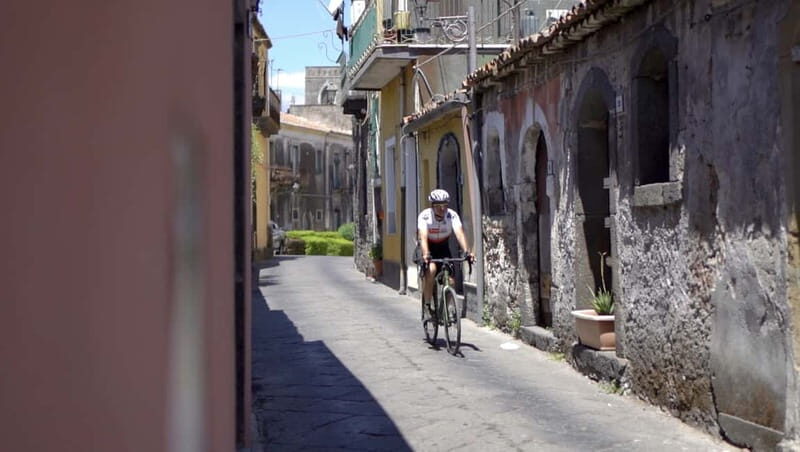 Catania: Electric Bike Rental - The Practical Side: What’s Included and What’s Not