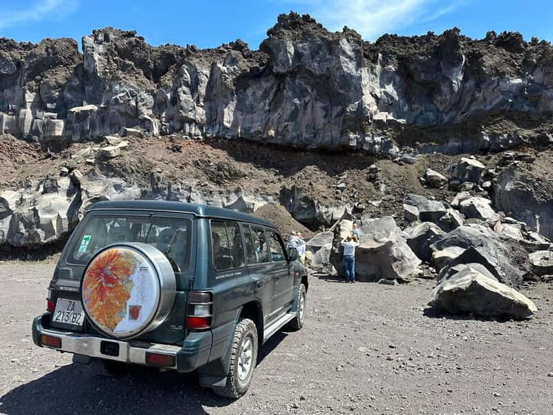 Catania: Etna Tour with licensed Tour Guide pickup & drop-of - Frequently Asked Questions