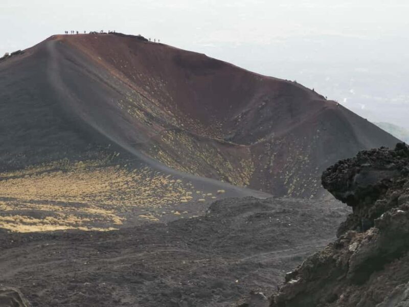 Catania: Mount Etna Sunset Trekking with Wine Tasting - Exploring the Magic of Mount Etna