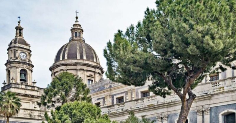 Catania: Private custom tour with a local guide - Key Points