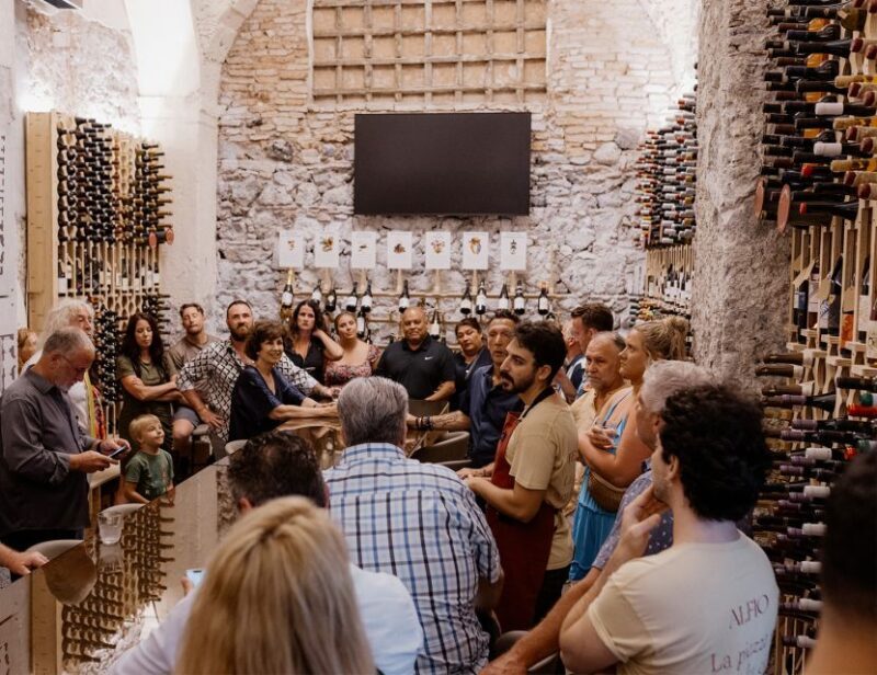 Catania: Volcanic Wine Tasting in a Metropolitan Market - What to Expect from the Experience