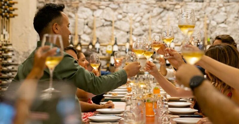 Catania: Volcanic Wine Tasting in a Metropolitan Market - The Wines and Food