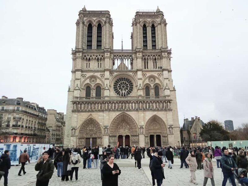 Cathedral of Notre-Dame de Paris - Small-group Guided Tour - Key Points