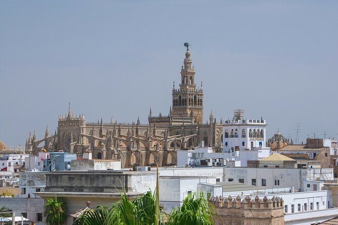 Cathedral of Seville English Guided Tour with Skip the Line & Access to Giralda - FAQs