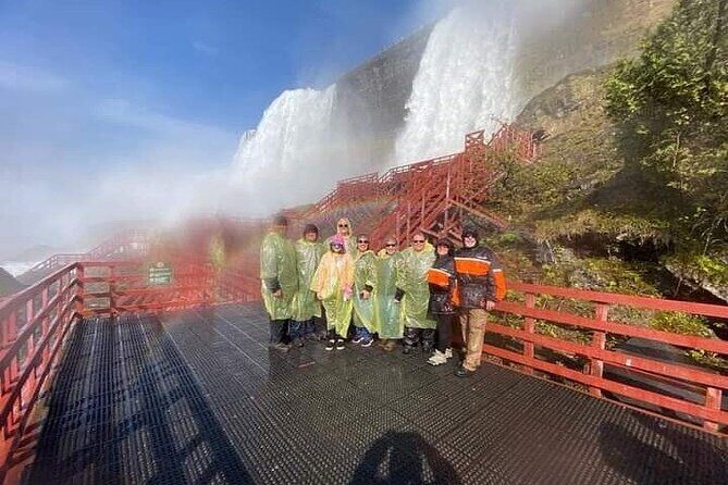 Cave of the Winds Express Pass and 30 min Walking Tour - Getting to the Experience and What to Expect