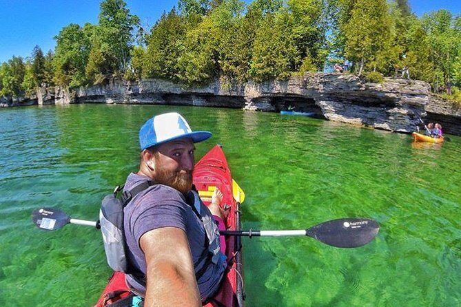 Cave Point Kayak Tour - Who Should Consider This Tour?
