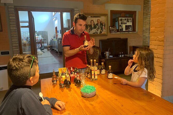 Cavedoni Balsamic Vinegar Tour: The Oldest in Modena - FAQs