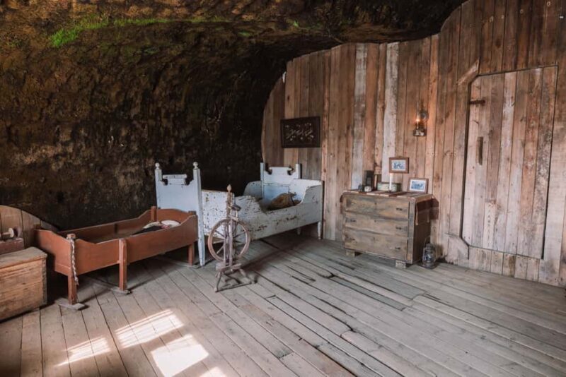 Caves of Laugarvatn Standard Tour - A Closer Look at the Caves of Laugarvatn Tour