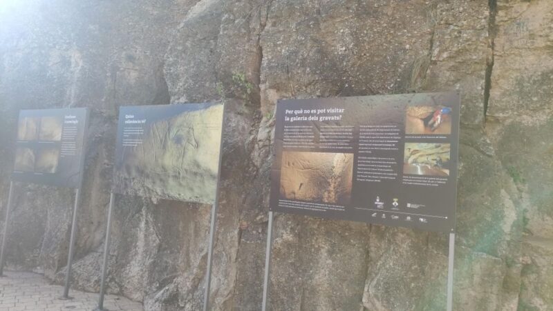 Caves prehistory of Esplugues Francolí with hotel pickup - An In-Depth Look at the Caves Prehistory Tour