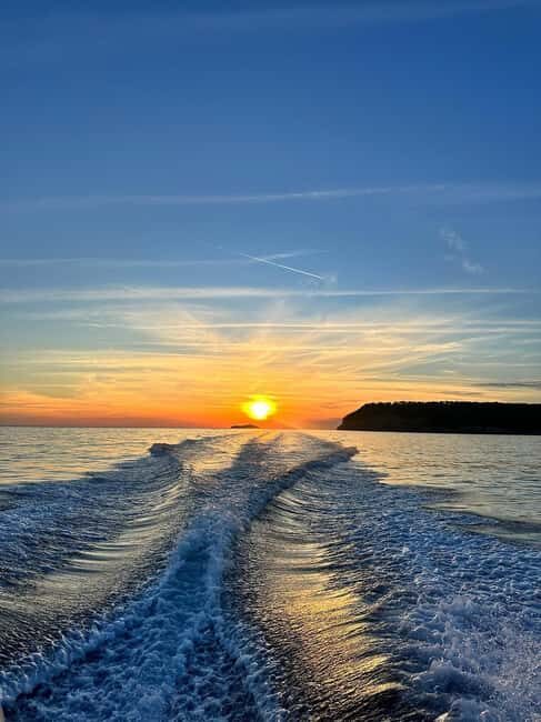 Cavtat: Romantic Sunset Cruise with Unlimited Drinks - The Value for Money