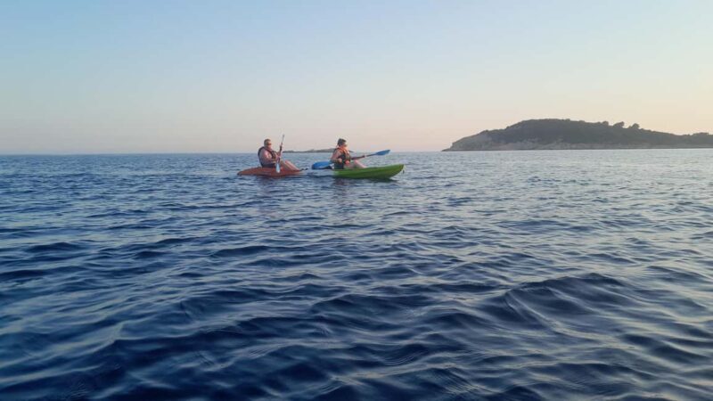 Cavtat: Sunset Guided Sea Kayaking Tour - Who Should Consider This Tour?