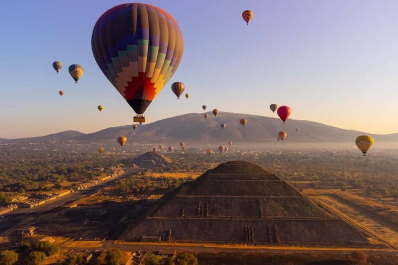 CDMX: balloon ride over Teotihuacan with transportation included - Key Points