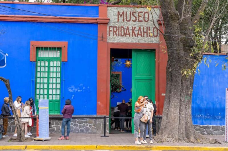 CDMX: Xochimilco, Coyoacan, Frida Kahlo Museum & Murals Tour - Key Points