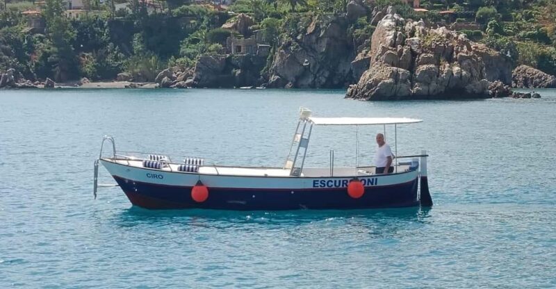 Cefalù: boat ride with swimming and aperitif and snorkeling - Why this tour stands out
