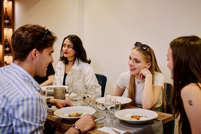 Central Budapest Food Tour with Drinks Included - The Food and Drink: Whats Included and Whats Not