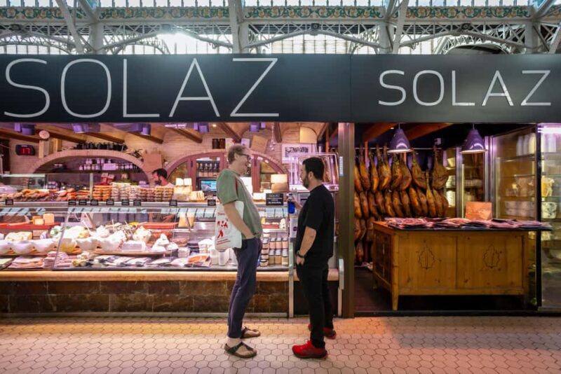 Central Market: Guided tour and RiFF menu with Michelin-starred chef - Key Points