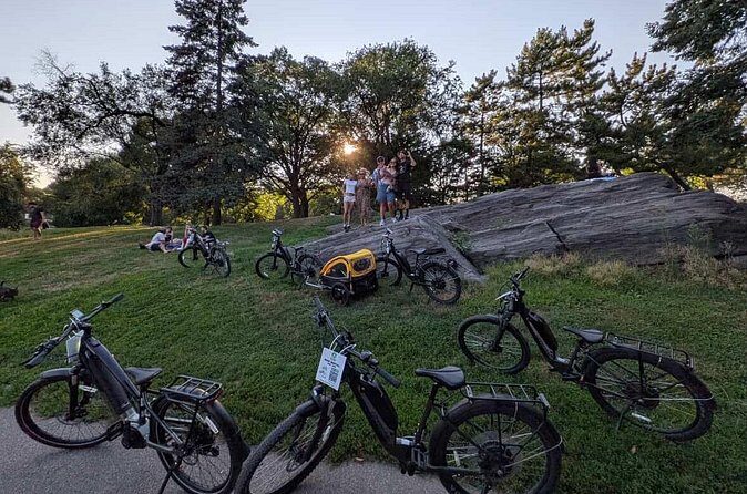 Central Park 2 hours E-Bike Rentals Explore NYC on Two Wheels - Authentic Traveler Insights