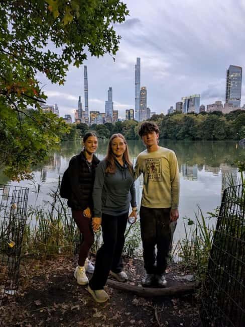 Central Park 5 Star Walking Tour led by Manhattan residents! - Key Points