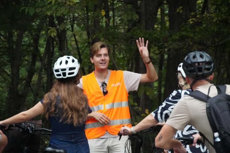 Central Park Bike Tour with Authentic Dutch Bikes or Ebikes! - Authenticity and Authentic Guides