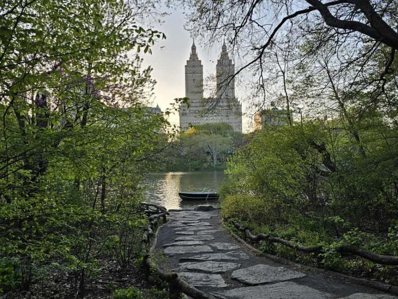 Central Park, NY: Nature, Architecture and Movie Scenes Tour - Movie and TV Locations