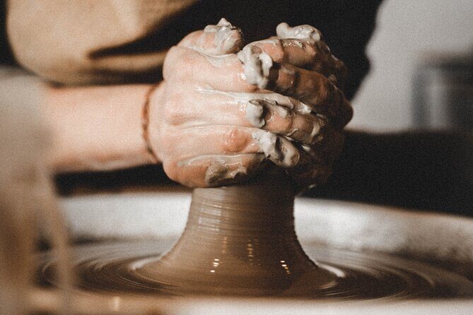 Ceramic studio Ericeira - Gaelle Ceramica - What’s Included and How it Works