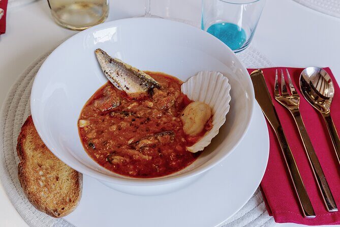 Cesarine: Home Cooking Class & Meal with a Local in Venice - The Sum Up