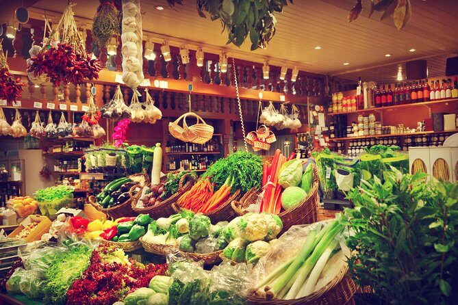 Cesarine: Market Tour & Cooking Class at Local's Home in Sorrento - What You’ll Cook and Taste