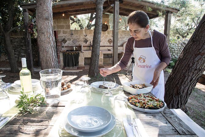 Cesarine: Market Tour & Dining at a Local's Home in Messina - Who Should Consider This Tour?