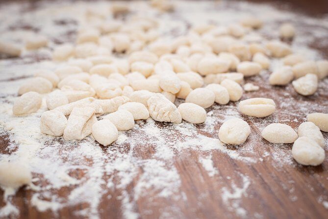 Cesarine: Private Pasta Class at Local's Home in Messina - What the Reviews Say