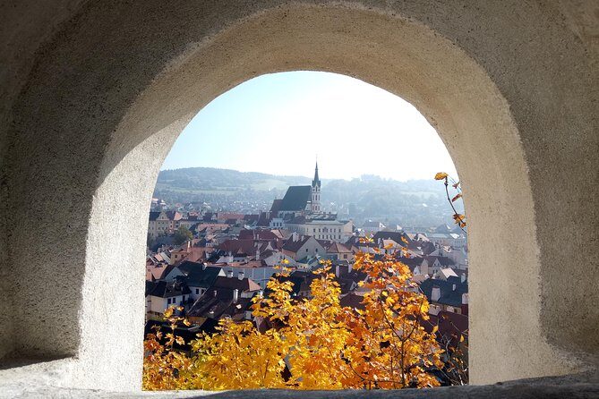 Cesky Krumlov Private day trip from Prague with Lunch and Castle admission - FAQ
