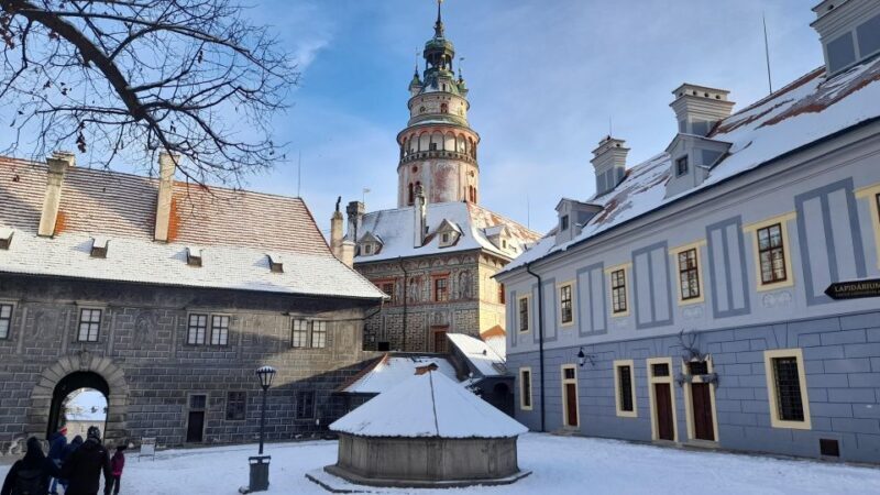 Cesky Krumlov Private Tour From Prague - Key Points