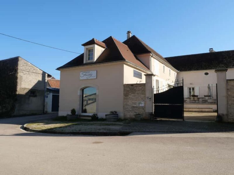 Chablis: Tour and tasting Family-run winery - Key Points