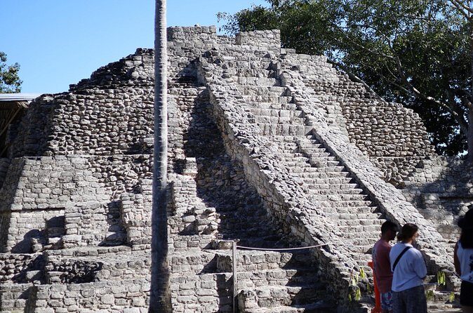 Chacchoben Mayan ruins with tour guide - Is This Tour Right for You?