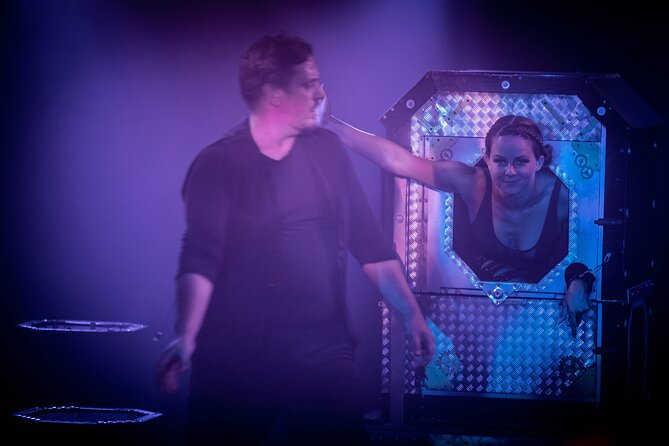 Chamber of Secrets Skip the Line Ticket - Getting there without stress: bus, taxi, and what to expect