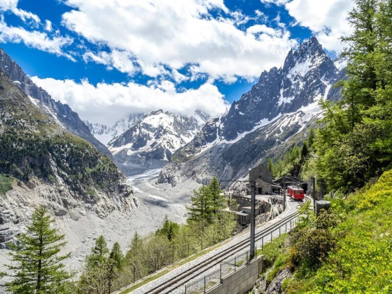 Chamonix: highlight tour Aiguille du Midi and Mer de Glace - The Alternative: Chamonix City & Mer de Glace