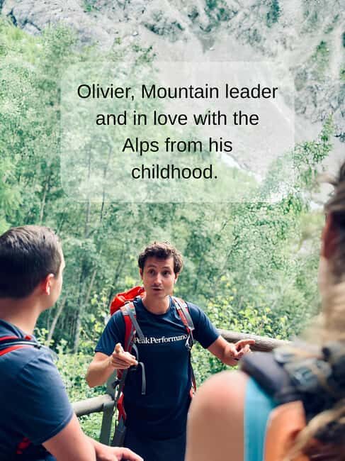 Chamonix: Snowshoe Walk Under the Stars with a Private Guide - What Is This Snowshoe Walk All About?