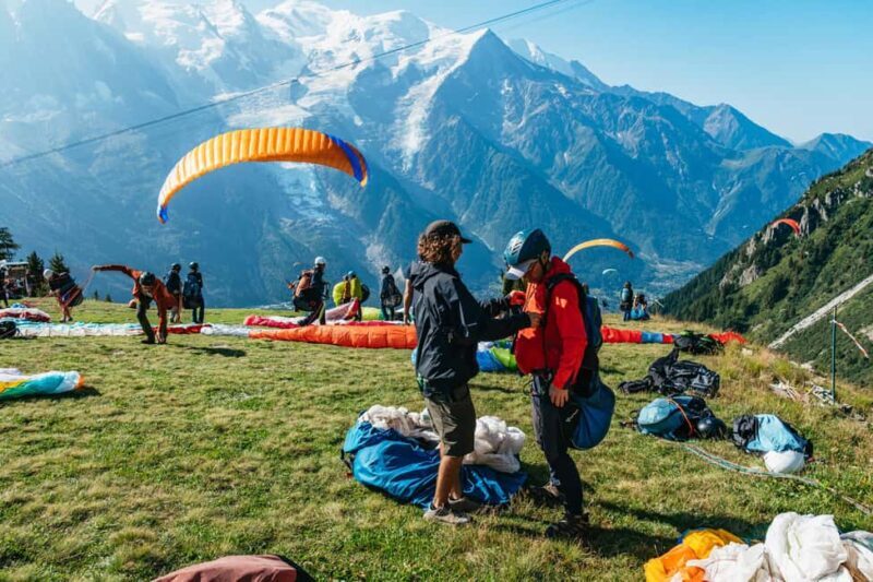 Chamonix: Tandem Paragliding Flight - An Honest Breakdown of the Experience