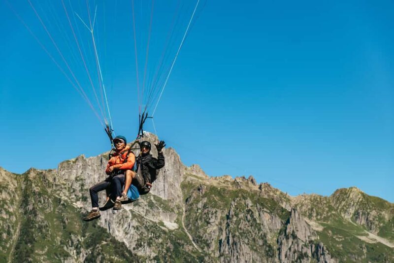 Chamonix: Tandem Paragliding Flight - Who Will Love This Tour?