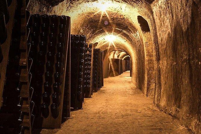 Champagne Lamiable: Traditional Tour & Tasting - A Friendly Look at the Champagne Lamiable: Traditional Tour & Tasting
