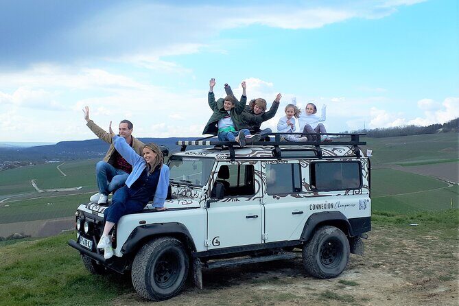 Champagne tasting, panoramic walk in the vineyards - Key Points